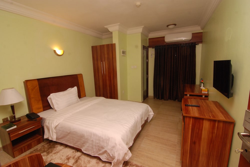 Double Room - Photo 1