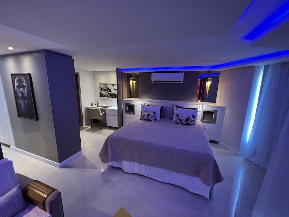 Seaflats 1402 suite luxe, niv 14 photo 1