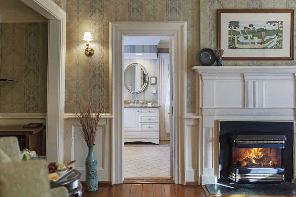 Lipscomb Room photo 2