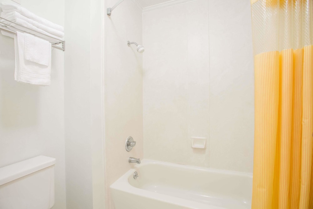 Double Room, 2 Double Beds - Photo 4