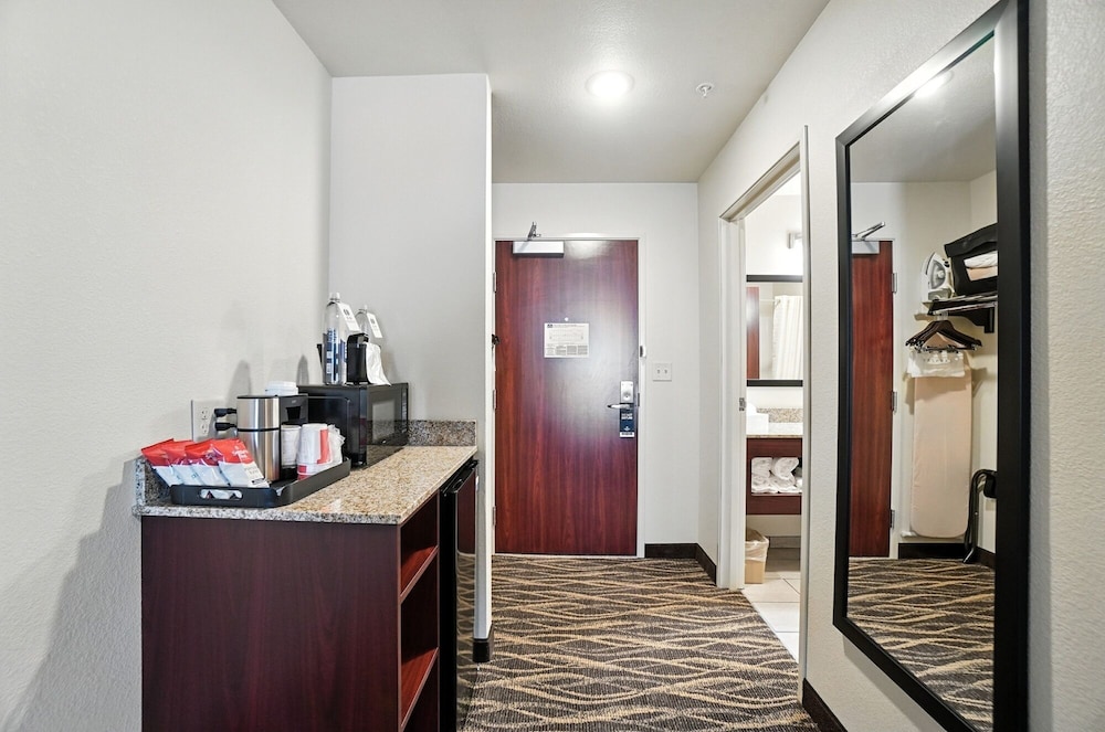 Studio, Multiple Beds, Non Smoking - Photo 5