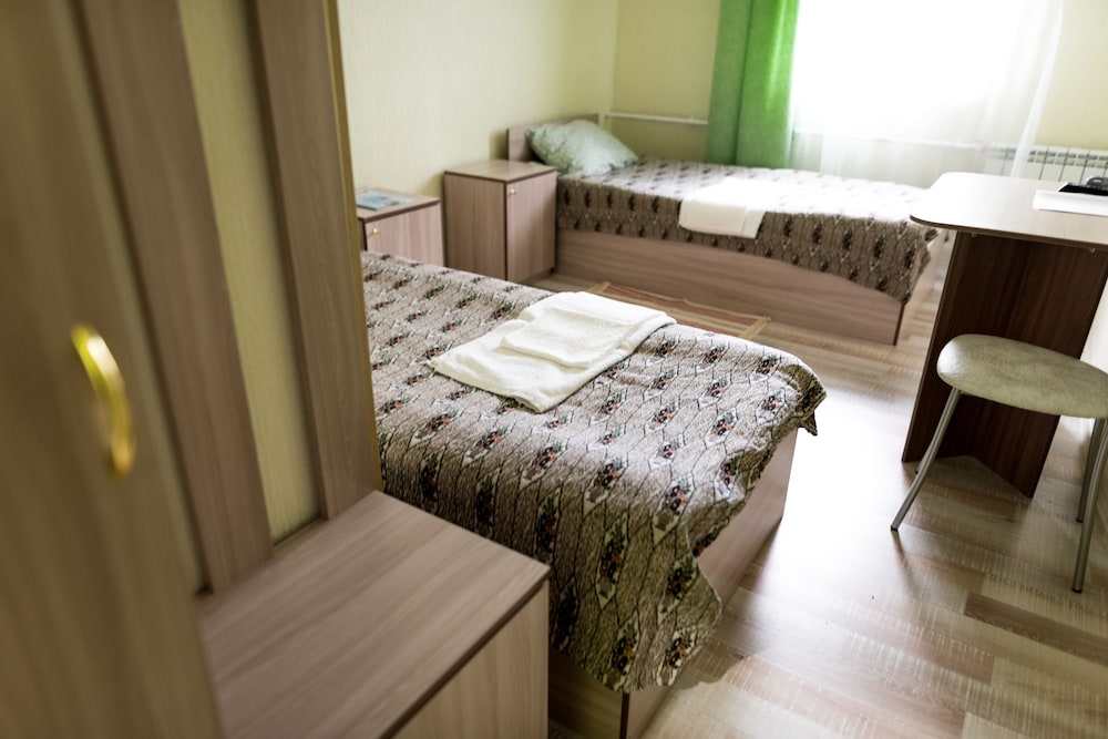 Standard Twin Room photo 2
