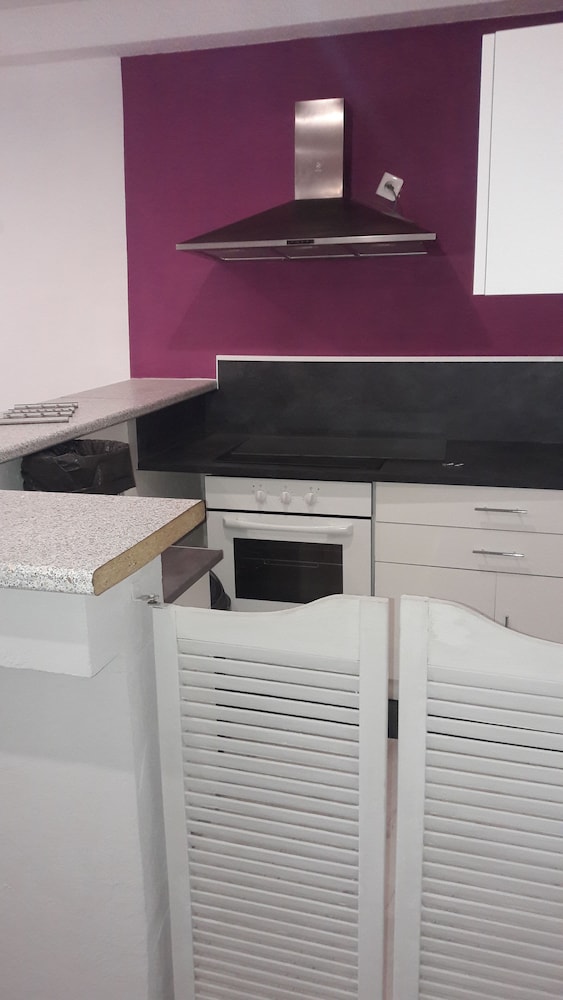 Double Room - Photo 15