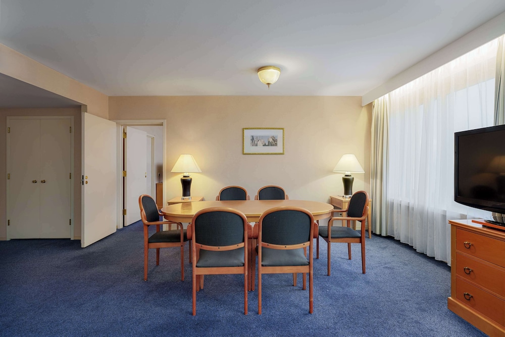 Suite, 2 Bedrooms (with SPA  Access) photo 2