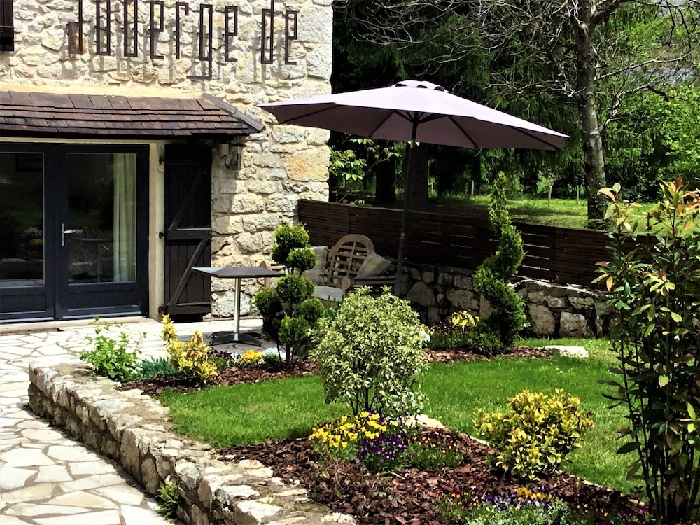 Comfort Twin Room, Ensuite, Garden View photo 2