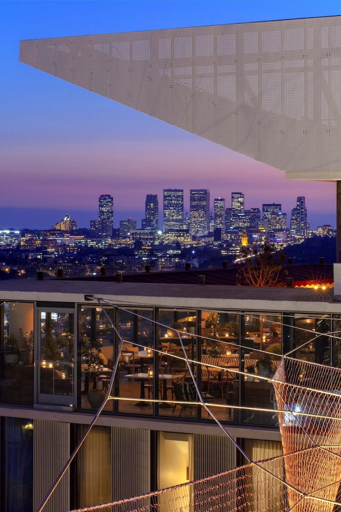 Canyon House photo 2
