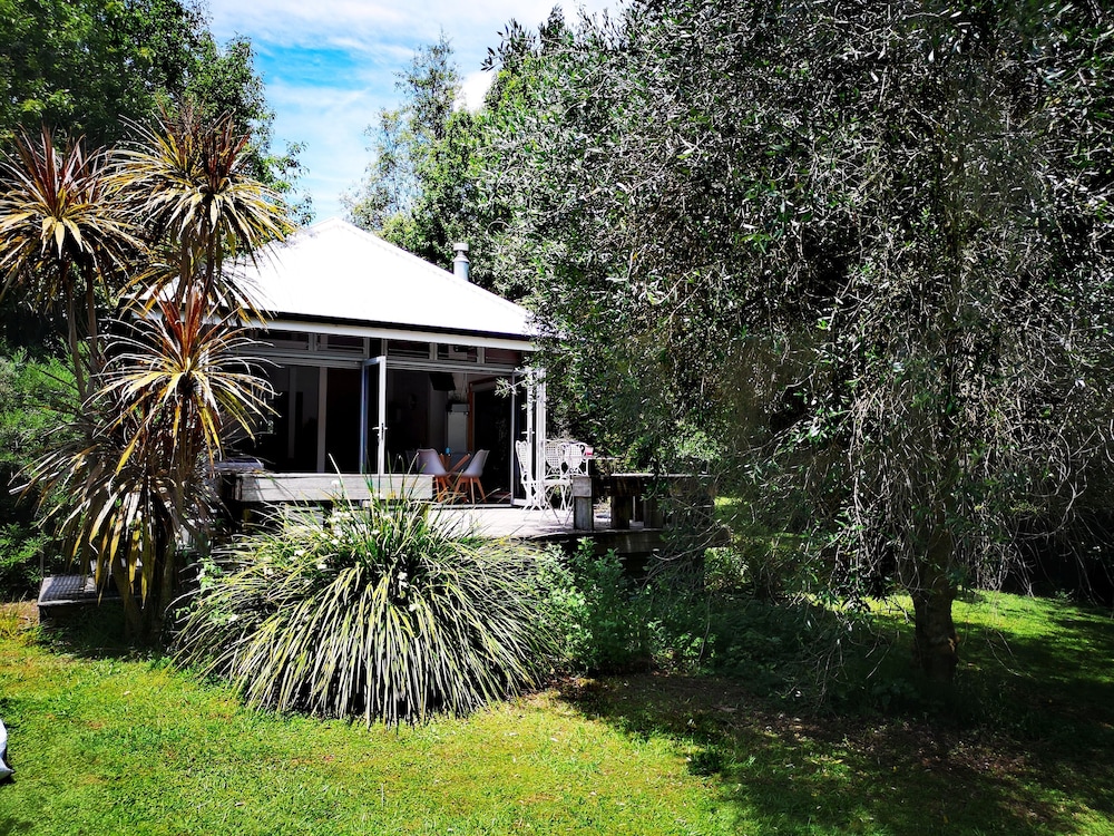 Premium Cottage, Garden View, Garden Area photo 2