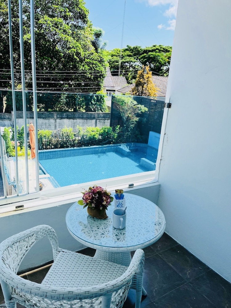 Comfort Triple Room, City View