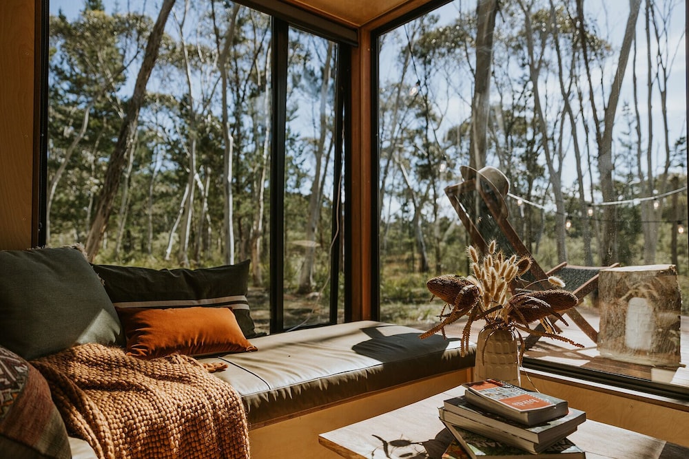 Standard Cabin, 1 Queen Bed, Non Smoking, Mountain View photo 1