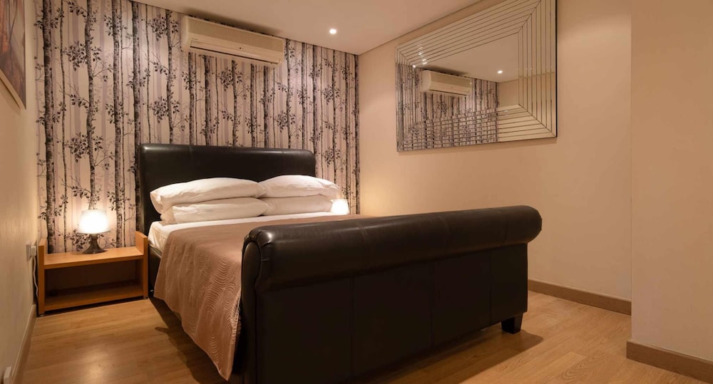 Villa photo 3
