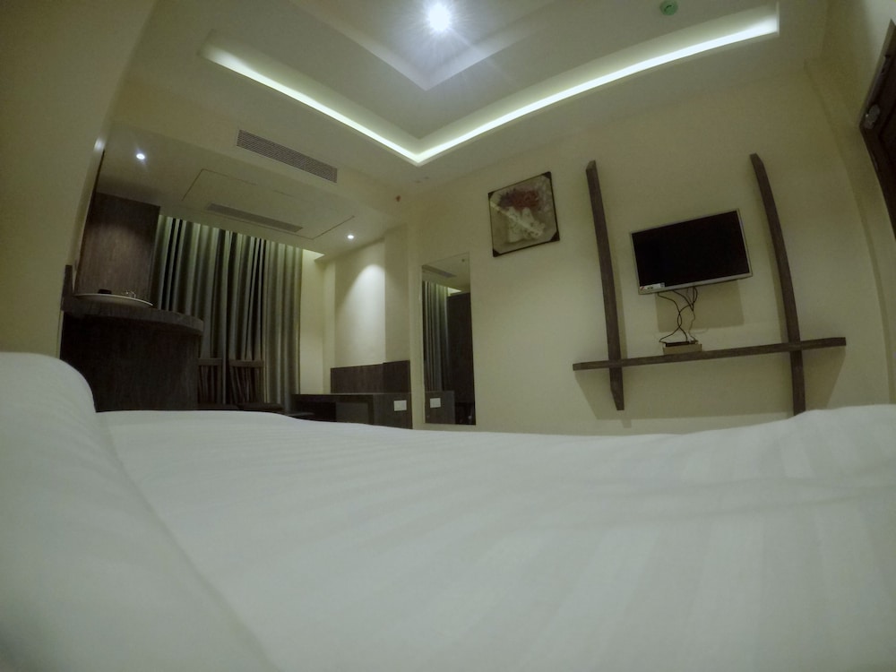 Super Deluxe AC room photo 2