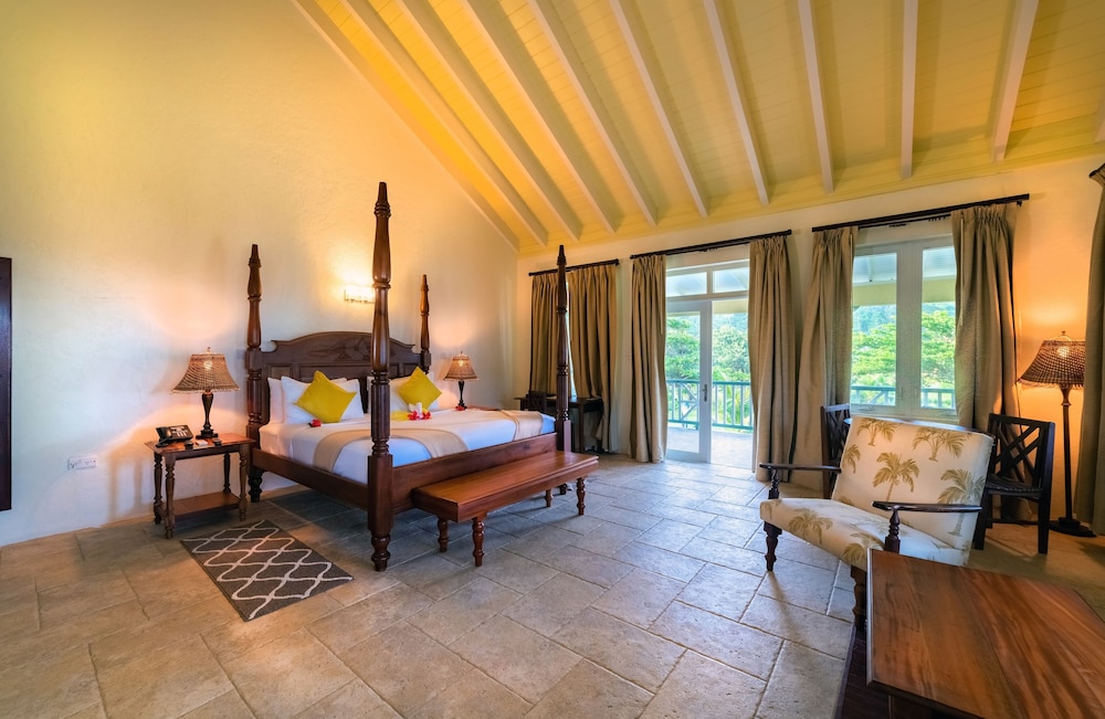 Premier Room, 1 King Bed, Garden View