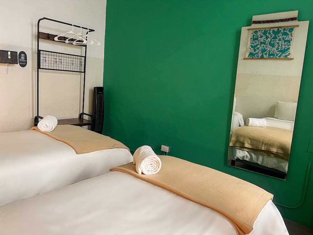 Superior Twin Room - Photo 3