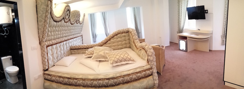 Standard Double Room, Courtyard View
