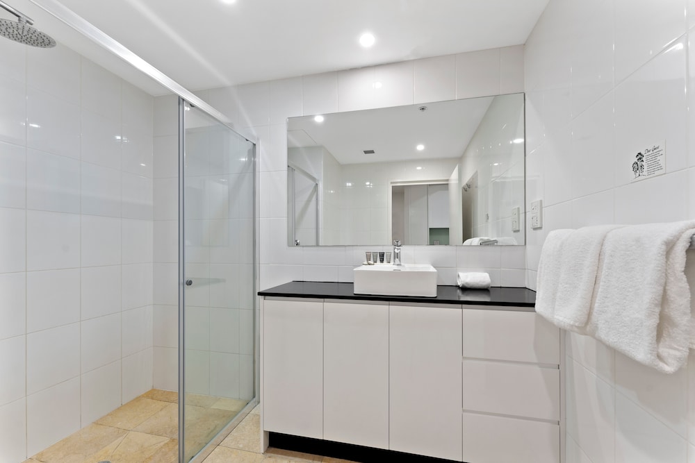 Deluxe Executive Studio Apartment (Limited HK) - Photo 2