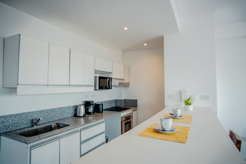 Deluxe Apartment, Private Bathroom, Canal View photo 3
