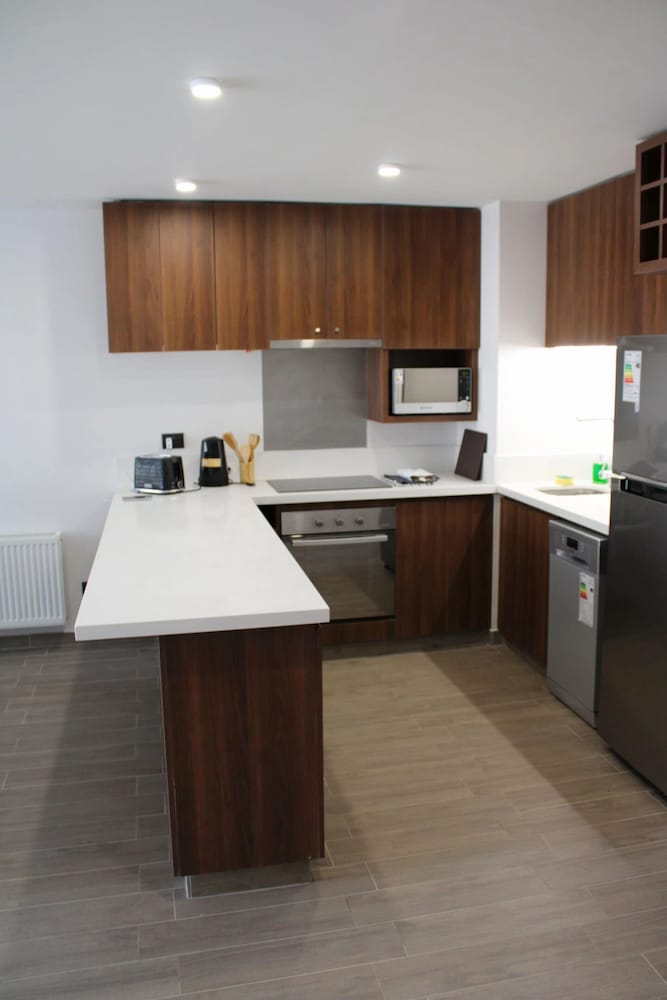 Apartment (C) photo 2