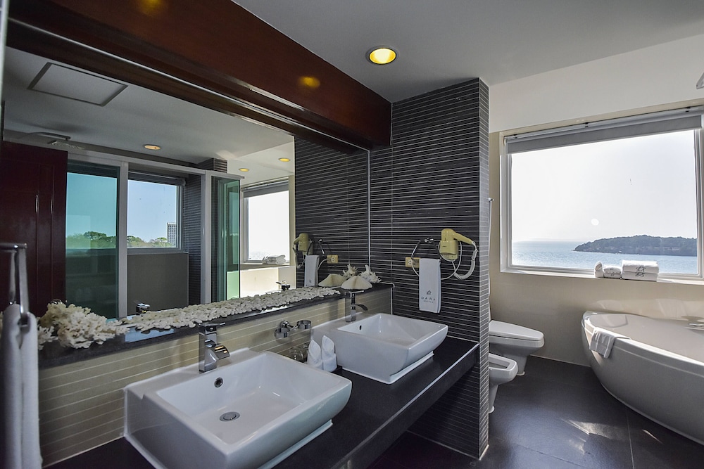 Jacqueline Kennedy Suite - Photo 18