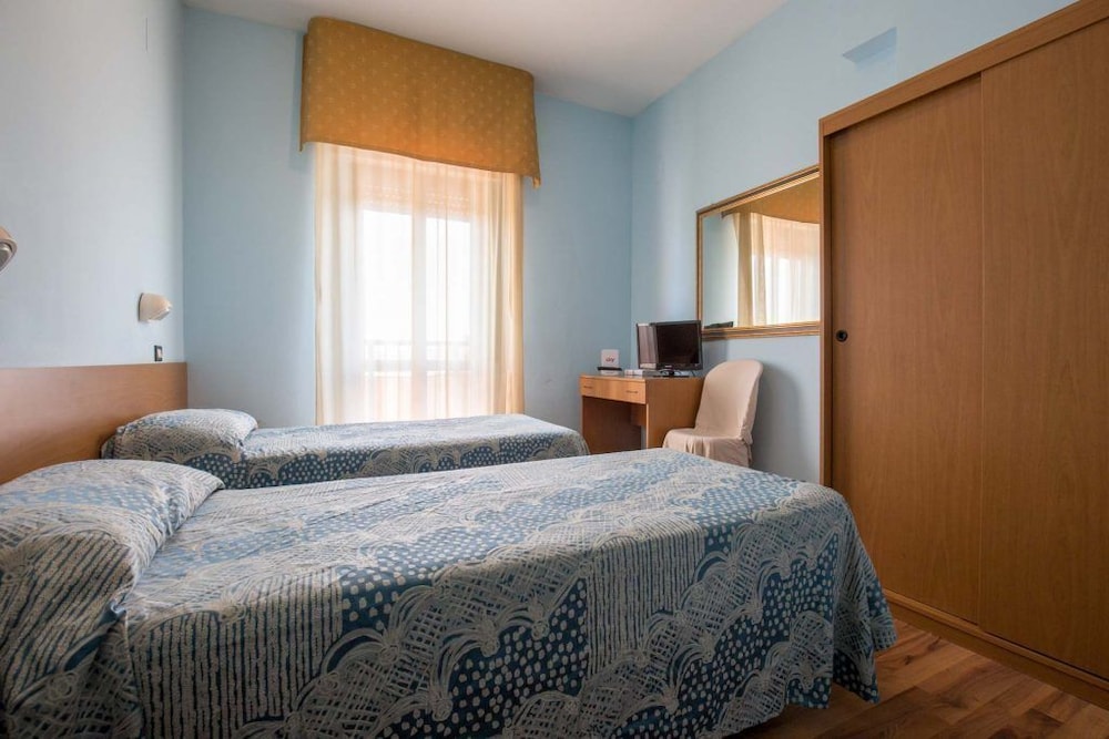 Basic Double Room