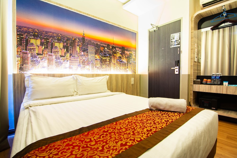 Superior Room, 1 Queen Bed photo 1
