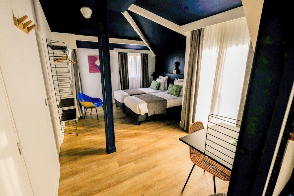 Deluxe Double Room, Balcony photo 3