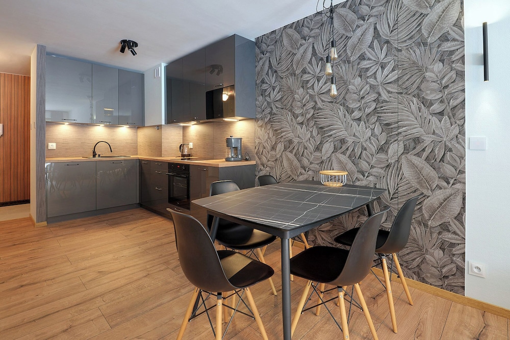 Apartment - Photo 5