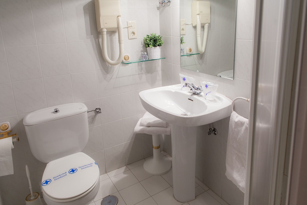 Double Room Single Use photo 2