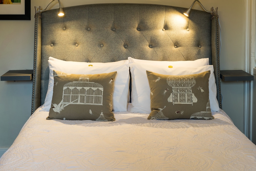 Premium Double Room photo 3