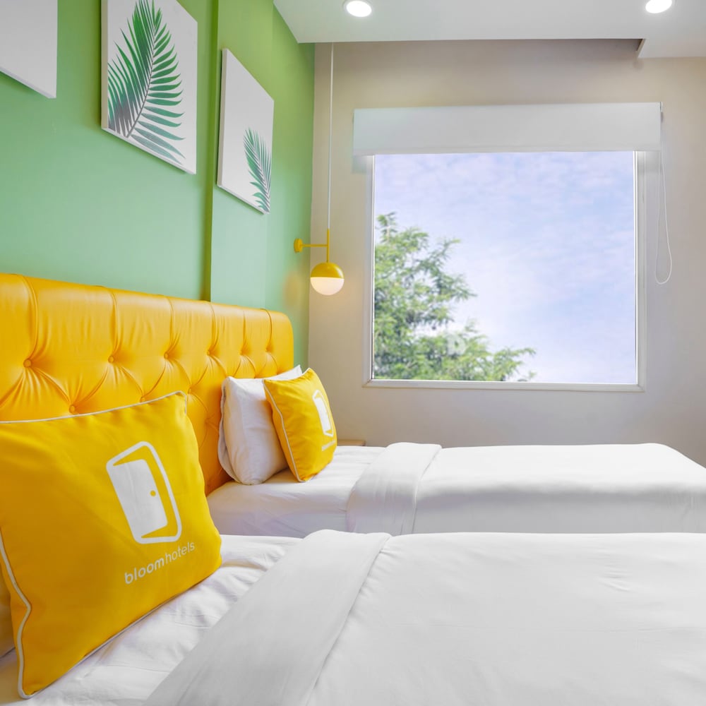 Standard Twin Room - Photo 6