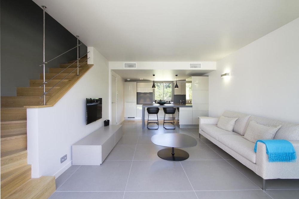 Apartment (Duplex Deluxe) photo 3
