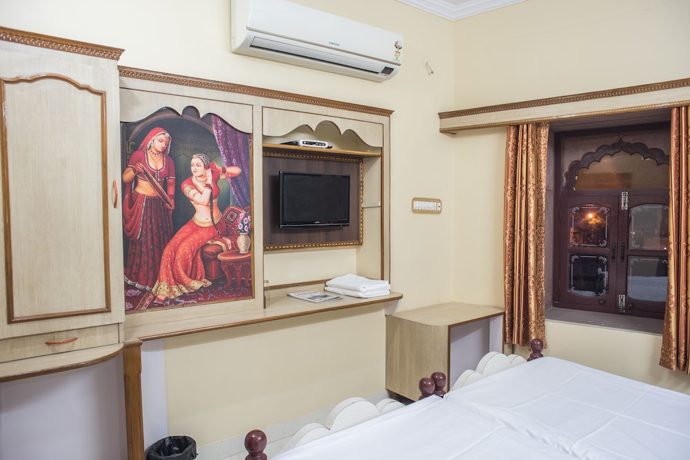 Standard Room - Photo 13