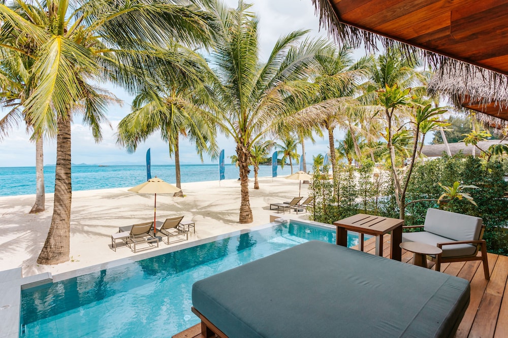 Sand Beachfront Pool Villa - Photo 11