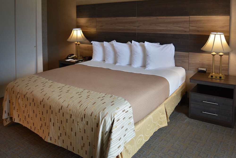 Standard Room, 2 Double Beds, Accessible, Non Smoking (Accessible) - Photo 2