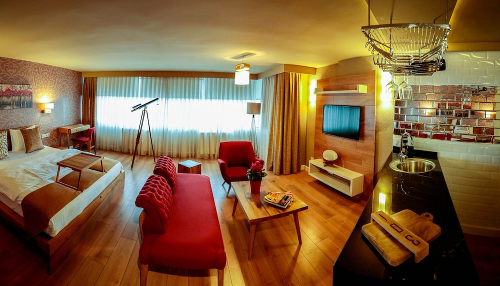 Suite, Sea View photo 1