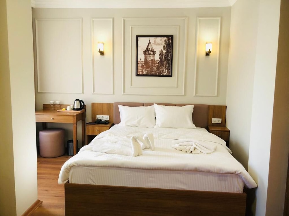 Deluxe Double Room photo 2