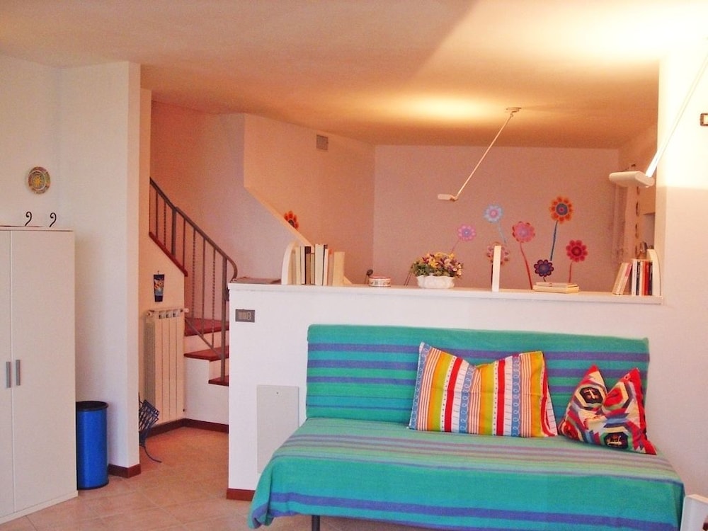 Villa photo 3