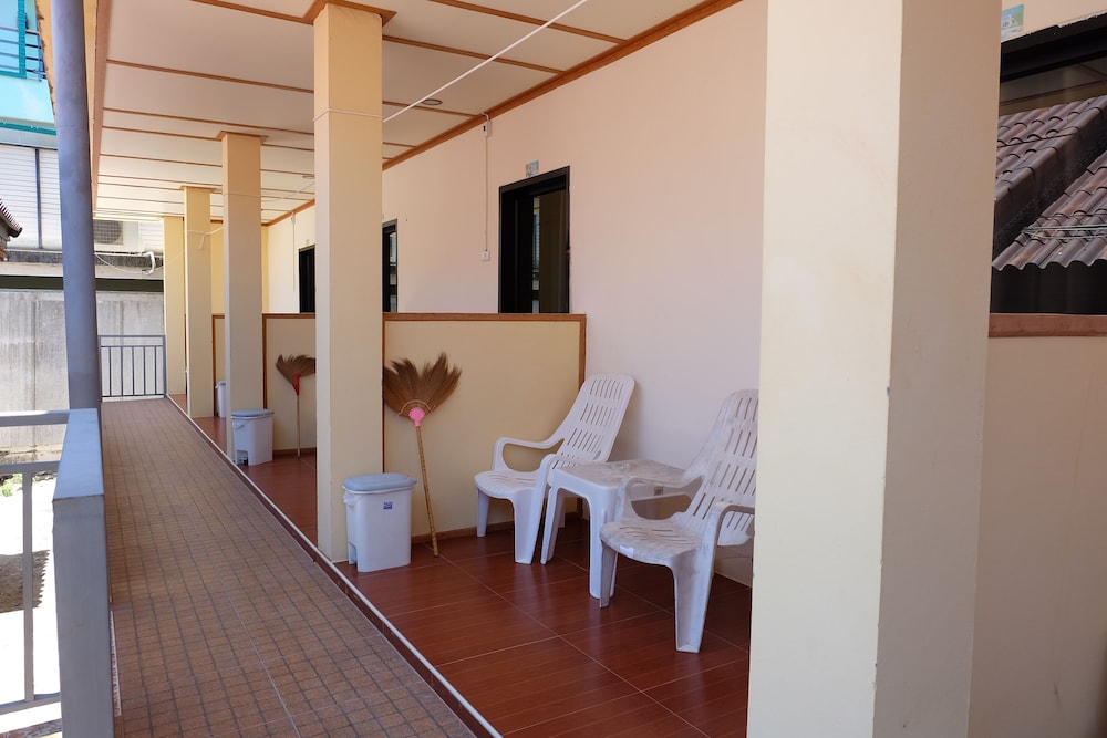 Standard Double Room - Photo 6