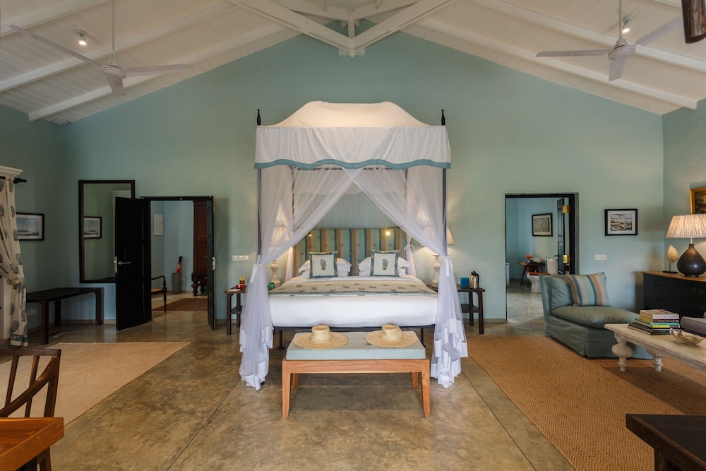 KK Luxury Pool Villa - Kadju