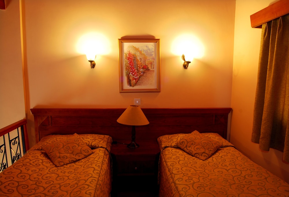 Traditional Villa photo 1