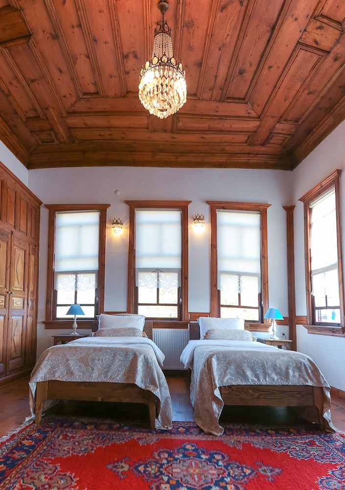 Comfort Double or Twin Room, Non Smoking, City View photo 3