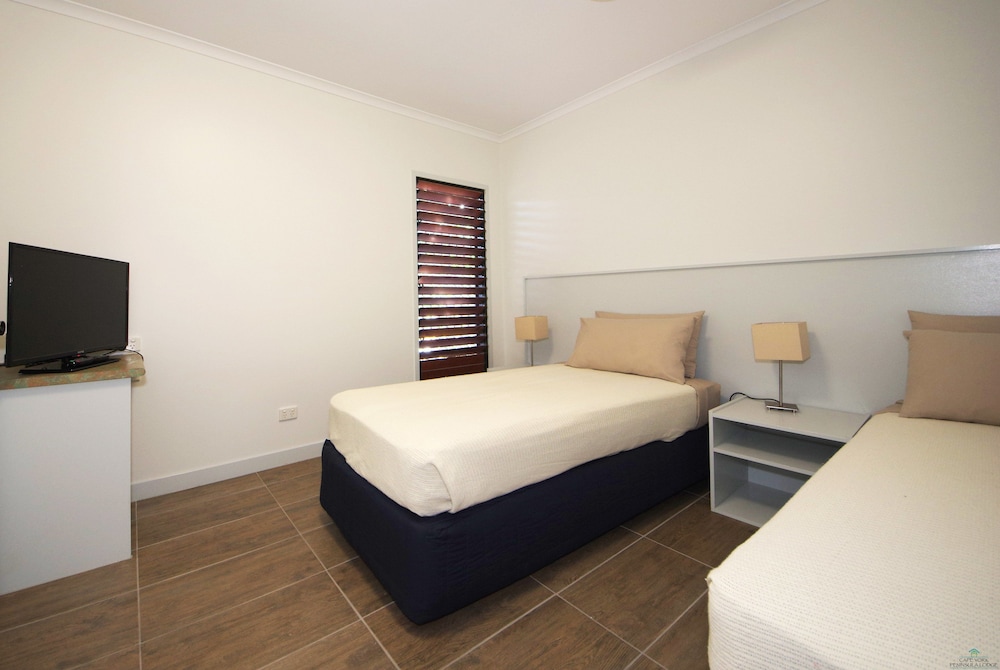 Deluxe Double Room, 1 Queen Bed photo 3