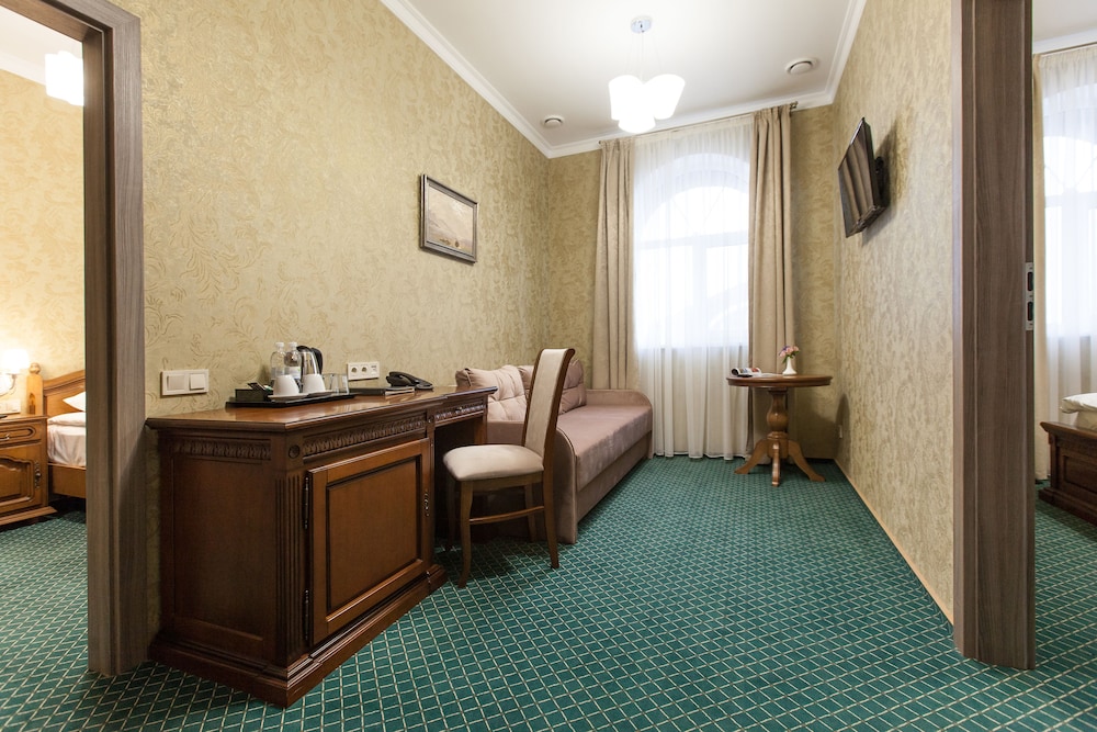 Deluxe Room, 2 Bedrooms photo 2