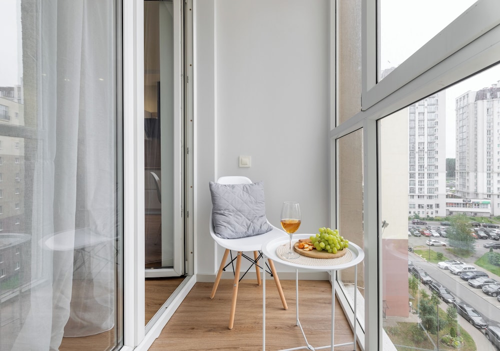 Luxury Condo photo 2