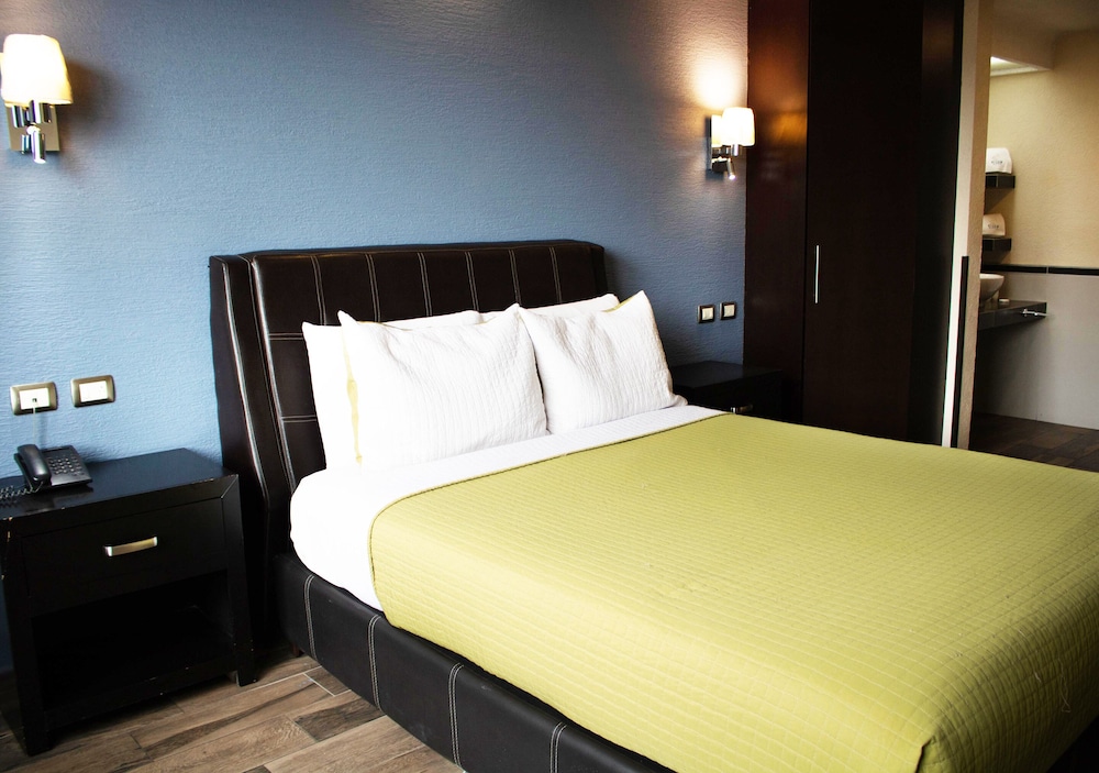 Standard Double Room - Photo 3