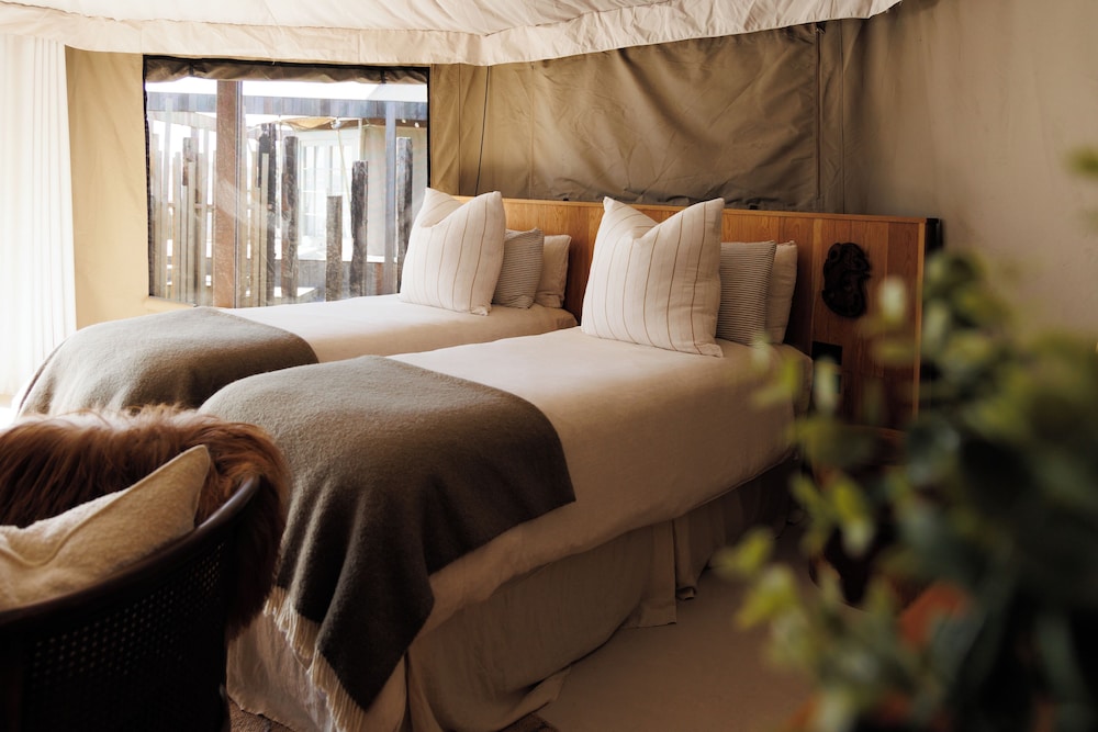 Deluxe Tent, 1 Queen Bed, Ocean View