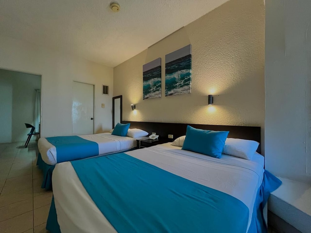 Superior Room, Ocean View - Photo 2
