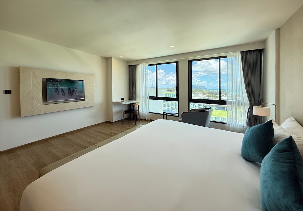 Premier Suite (Duplex) - Photo 5