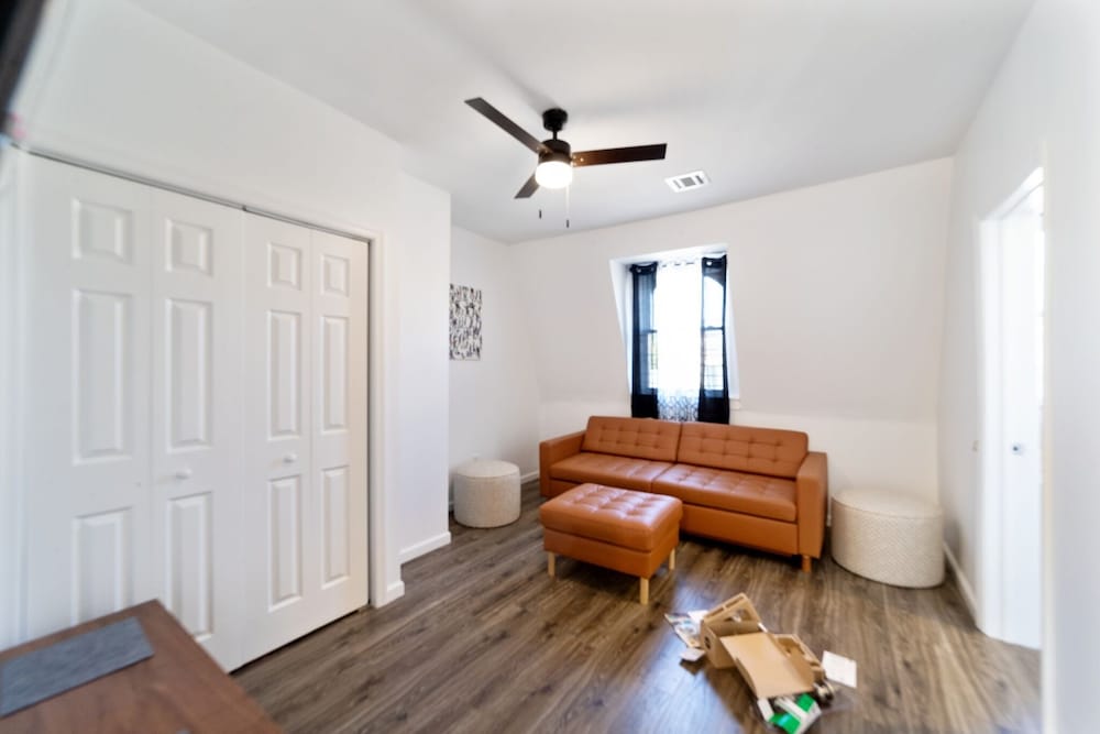 Condo, 1 Bedroom photo 1