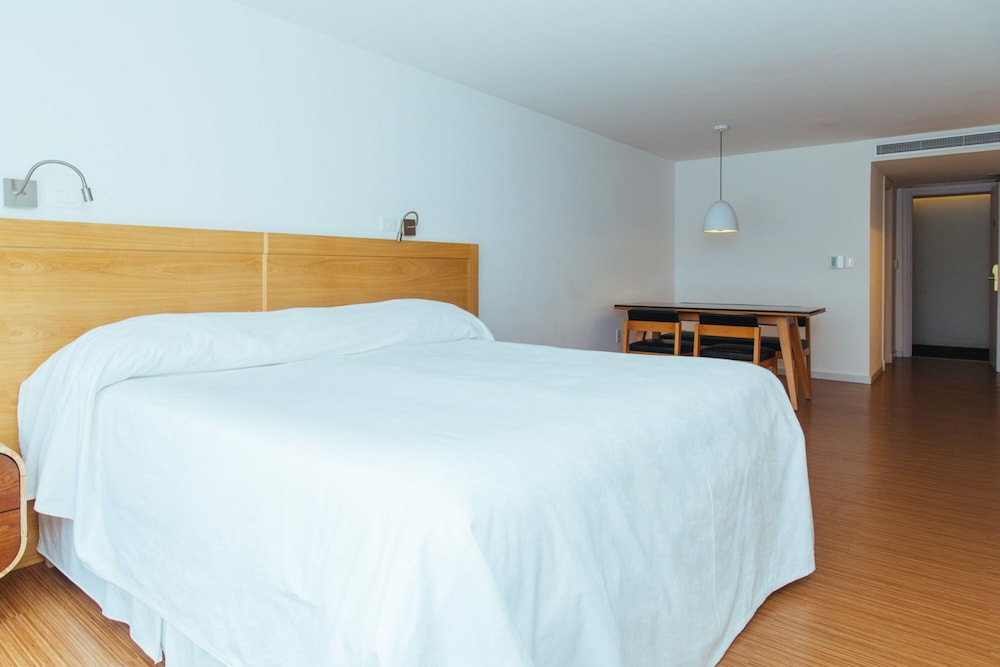 Standard Room - Photo 25