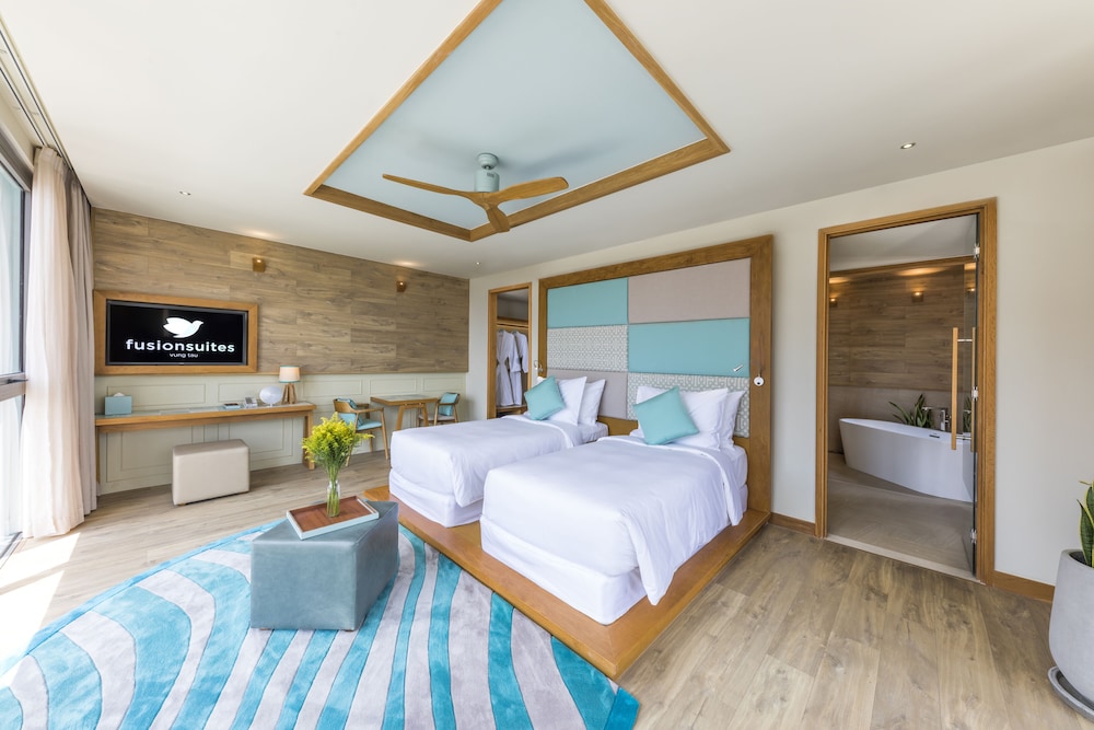 Fusion Deluxe Suite Twin Bed City View - Spa Inclusive